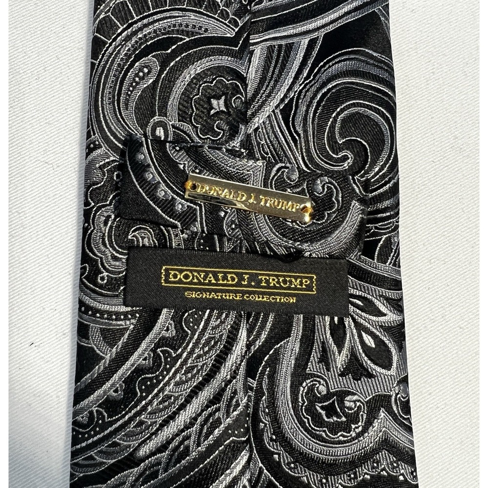 Donald Trump tie Designer Black Silver Paisley 100% Silk Handmade Men's necktie